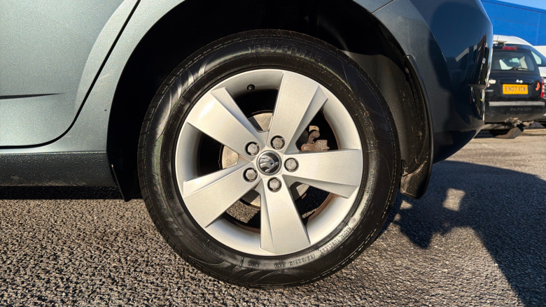 Skoda Fabia 1.0 TSI SE 5dr Petrol Hatchback